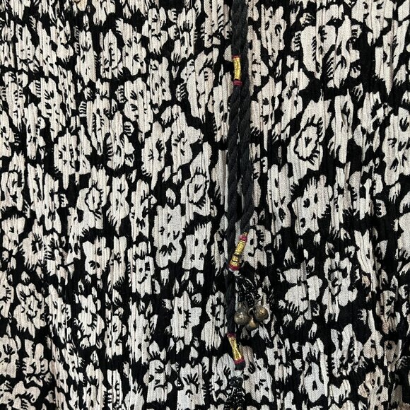 NEW Chaudry Anthropologie Women's Boho Crinkle Maxi Skirt Print Black White 2X - Picture 3 of 8